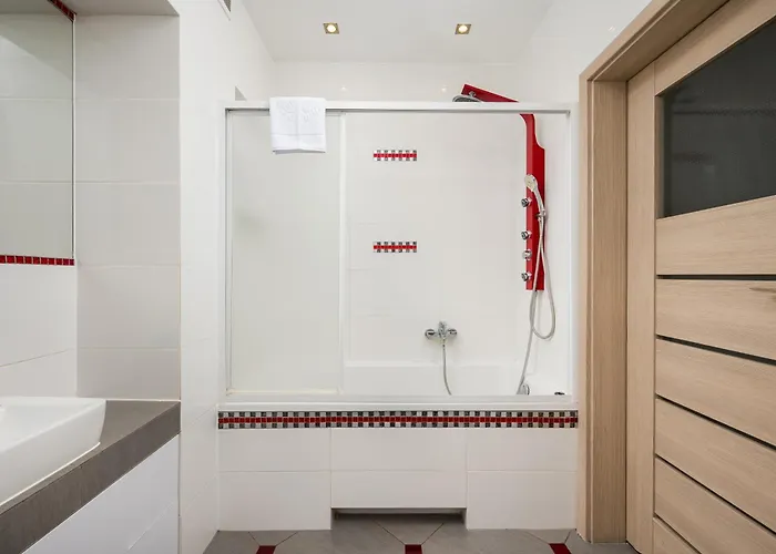 Daire Wlochy Fasolowa 2-bedroom By Bookinghost *