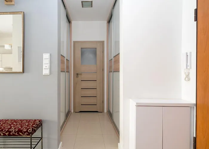 Wlochy Fasolowa 2-bedroom By Bookinghost Daire