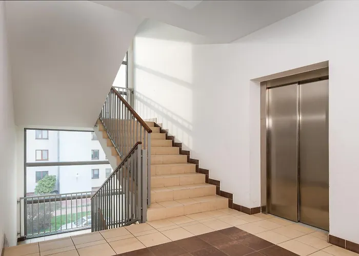 Daire Wlochy Fasolowa 2-bedroom By Bookinghost