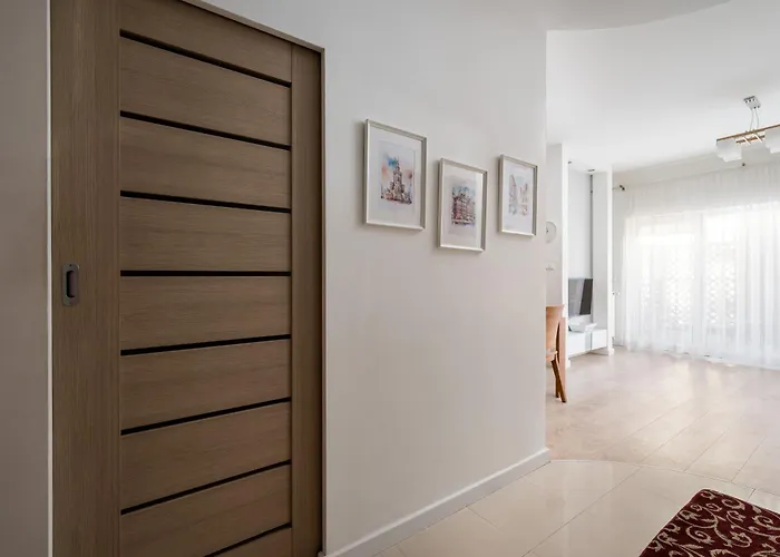 Wlochy Fasolowa 2-bedroom By Bookinghost Daire Varşova