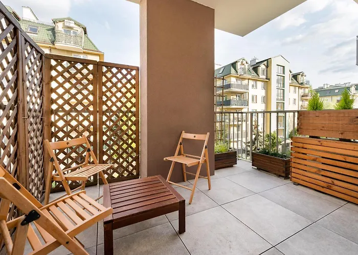 Wlochy Fasolowa 2-bedroom By Bookinghost Daire