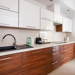 דירה Wlochy Fasolowa 2-bedroom By Bookinghost ורשה