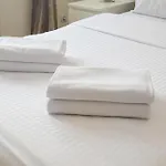 Wlochy Fasolowa 2-bedroom By Bookinghost ורשה
